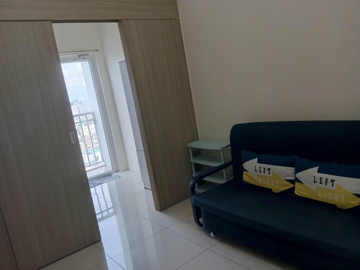 Breeze Residences - 1Br Unit With Balcony -Top Floor Manila Exterior photo